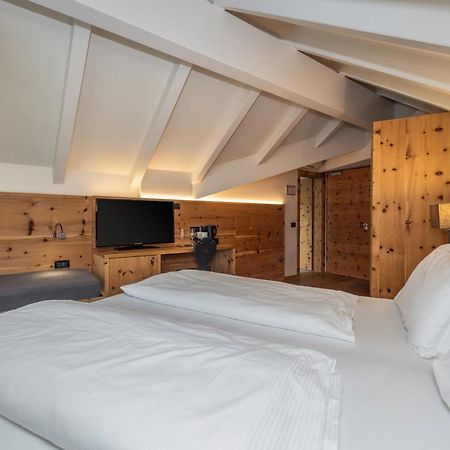 Hotel Ravelli Mezzana  Esterno foto