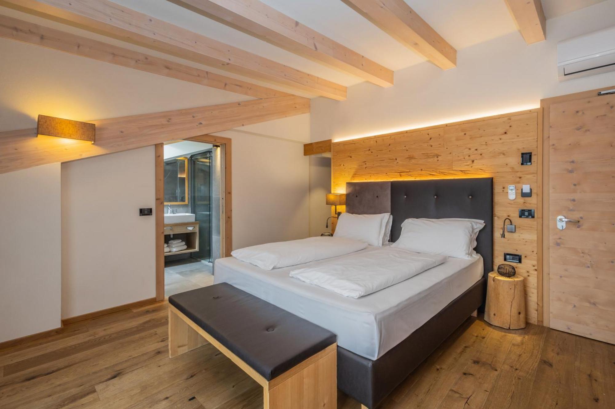 Hotel Ravelli Mezzana  Esterno foto